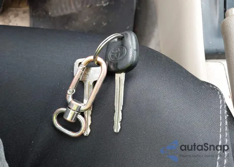 2006 Toyota Corolla Ce из США, поврежденный, VIN 2T1BR32E36C624785